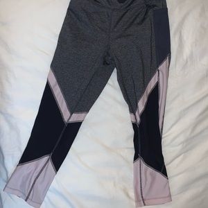 Workout Capri Leggings
